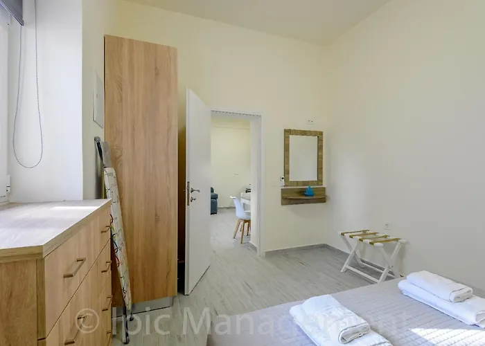 Anna's 'nea Chora' شقة خانيا